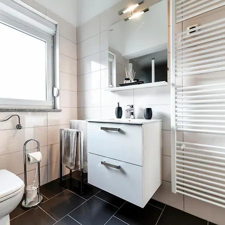 ヴィラ Andrea With Private Heathed Pool