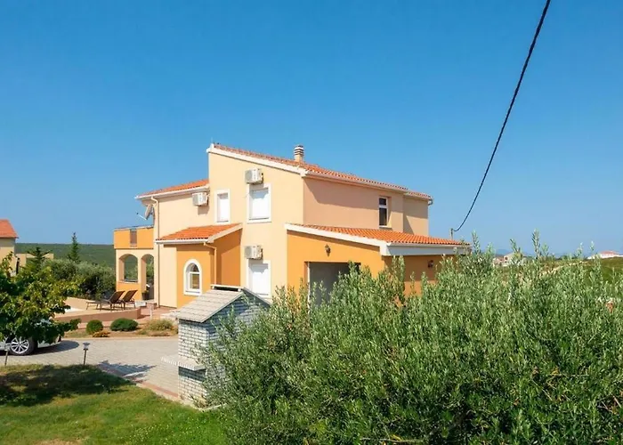 Andrea With Private Heathed Pool Villa *