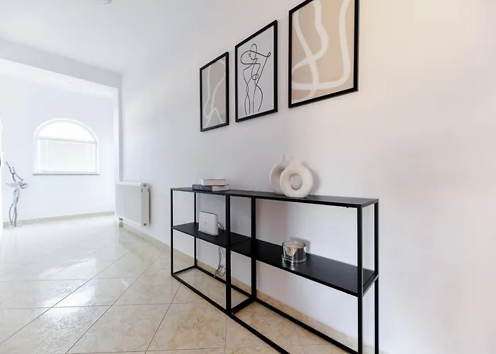 Andrea With Private Heathed Pool Villa Debeljak